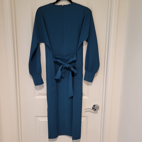 Alfani  Maxi  Elegant Green Dress   Size Small  # 133 - Picture 5 of 6